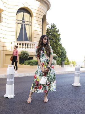 How to Effortlessly Style the Summer Dress styling look summer fashion day night 2