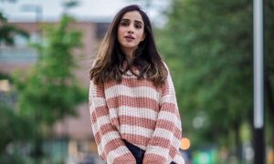 My Top 5 Fall Staples 2019 Faiza Inam SincerelyHumble Blog Ankle Boots Trend Fab Affordable Lulus Cozy Sweater 4 copy