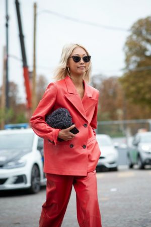 2020-Fall-Trends-I-am-Excited-About-pinterest-inspo-pop-of-colour-2020-1